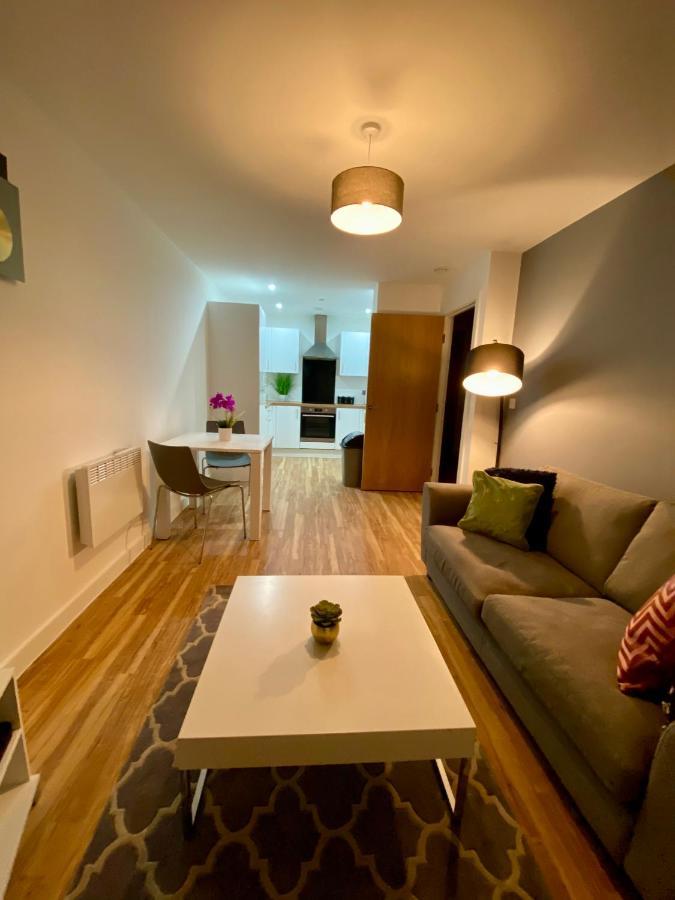Hallsphere - Stunning Apartment Salford Quays Mánchester Exterior foto