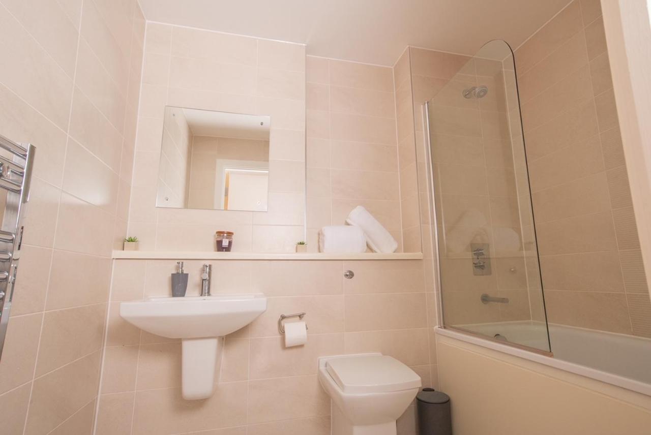 Hallsphere - Stunning Apartment Salford Quays Mánchester Exterior foto