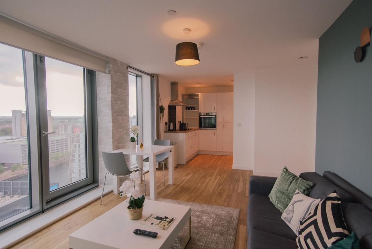 Hallsphere - Stunning Apartment Salford Quays Mánchester Exterior foto